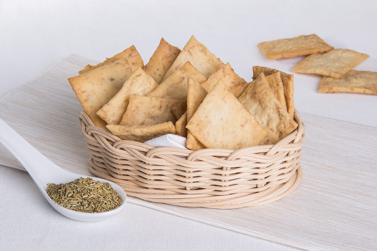 Crackers ai fiocchi d'avena e rosmarino - Ricetta - Cannamela